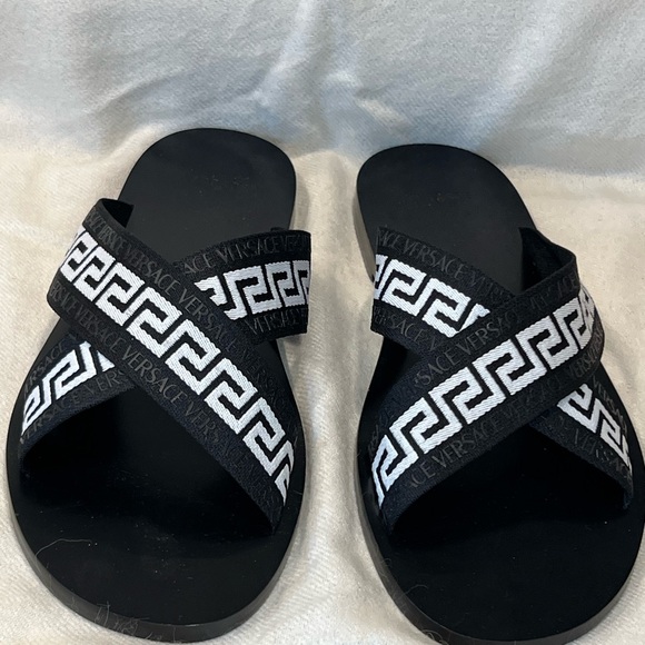 Versace sandals for man, size 42 - Picture 9 of 14